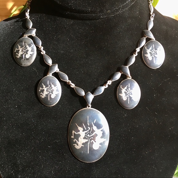 Vtg. Siam Sterling & Enamel Necklace - Picture 4 of 10